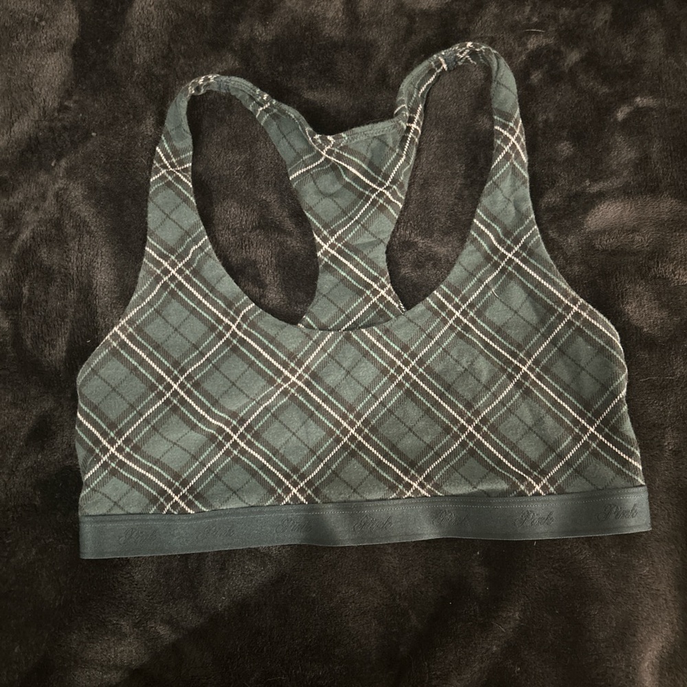 Victoria’s Secret pink bralette